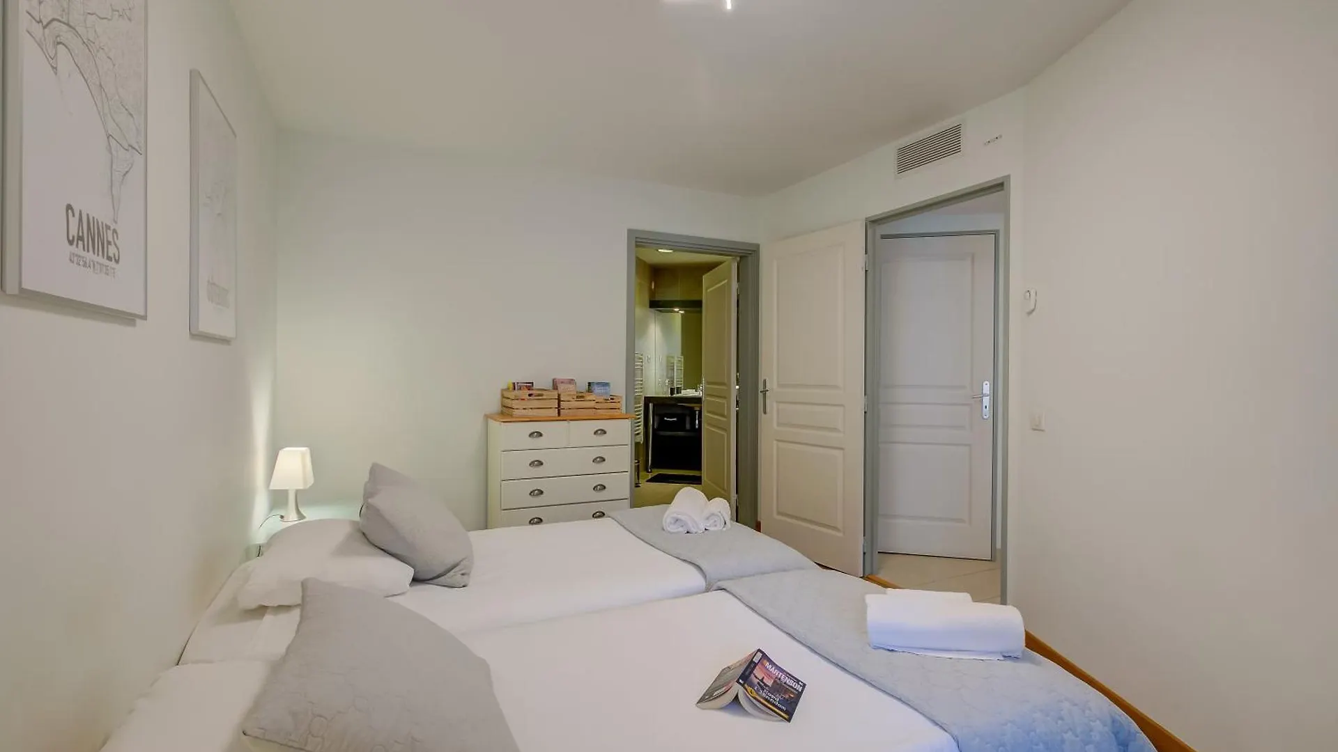 Lejlighed Au Vieux Port Cannes City Center - Happy Rentals