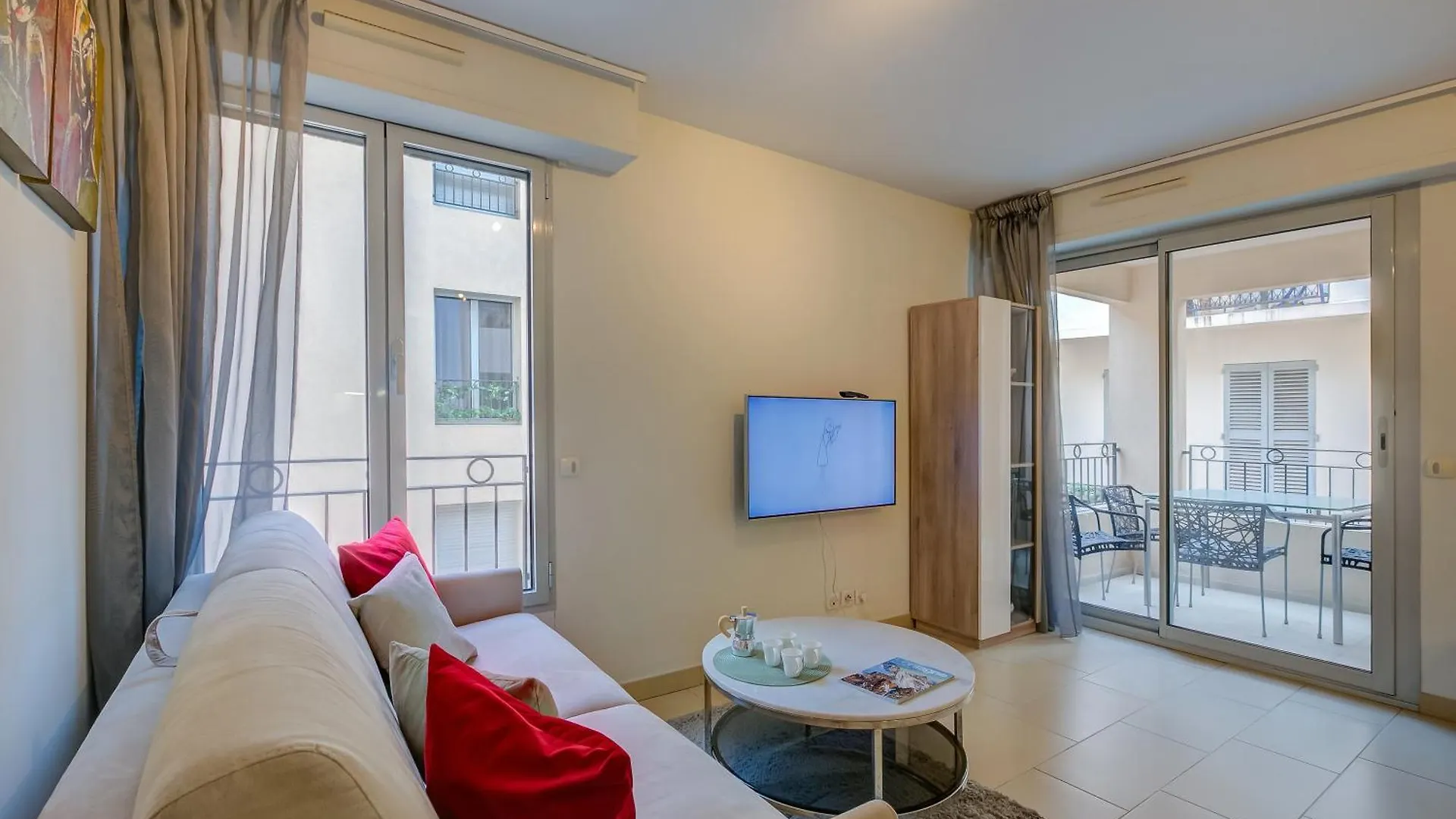 Lejlighed Au Vieux Port Cannes City Center - Happy Rentals